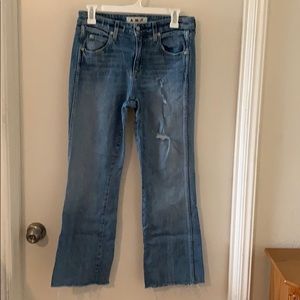 AMO high rise kick crop in sweet cheeks